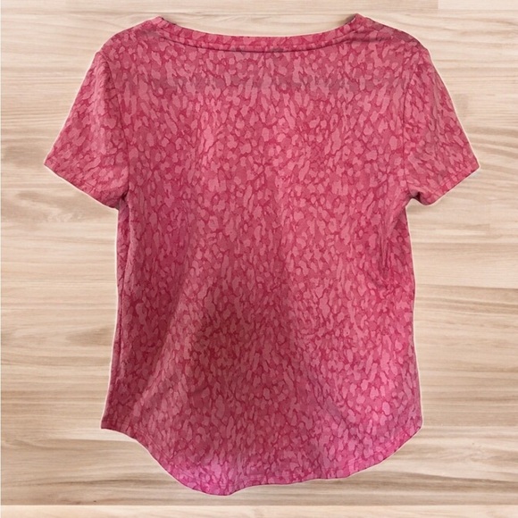 Simply Vera Spring Top Like New - Picture 2 of 2